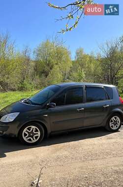 Минивэн Renault Scenic 2008 в 