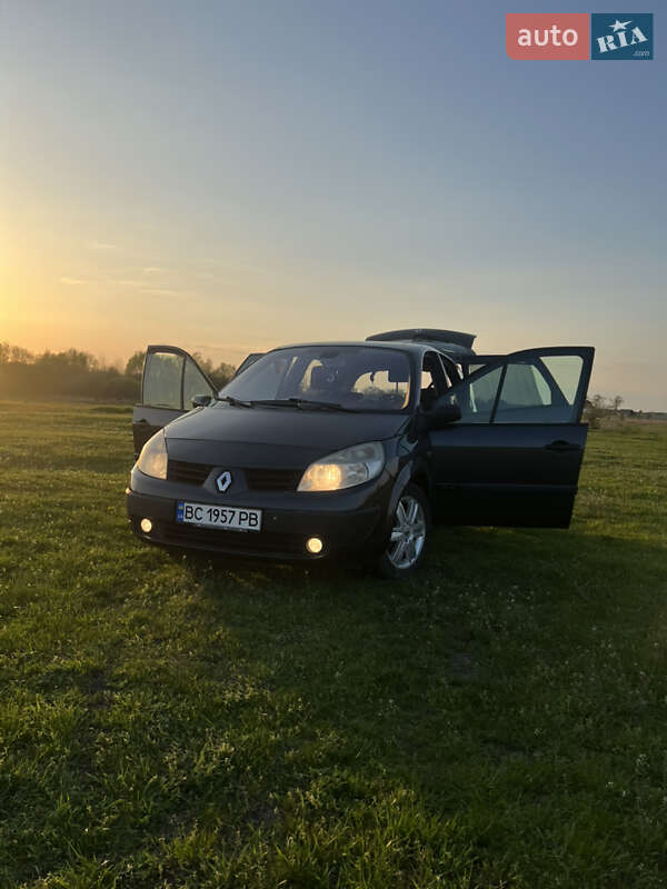 Минивэн Renault Scenic 2005 в Шептицькому