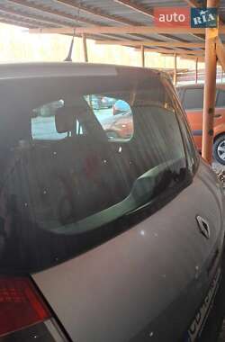 Минивэн Renault Scenic 2006 в 