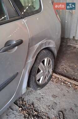 Минивэн Renault Scenic 2006 в 