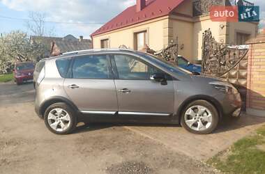 Мінівен Renault Scenic 2013 в 