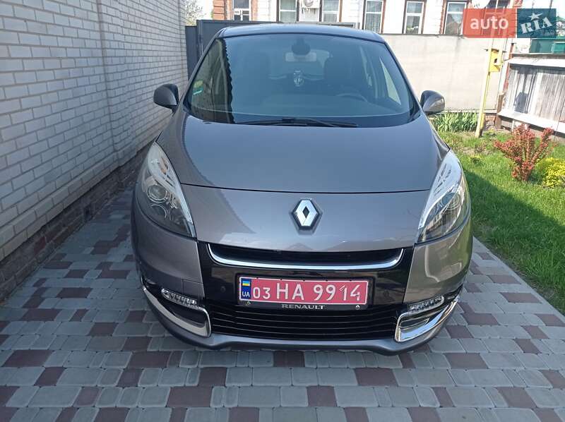 Минивэн Renault Scenic 2012 в Нежине