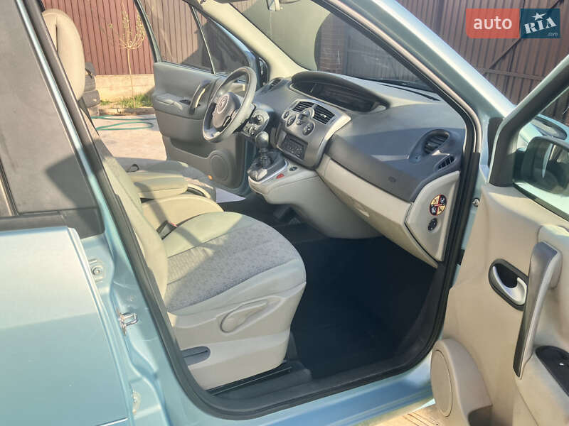 Минивэн Renault Scenic 2008 в Черновцах