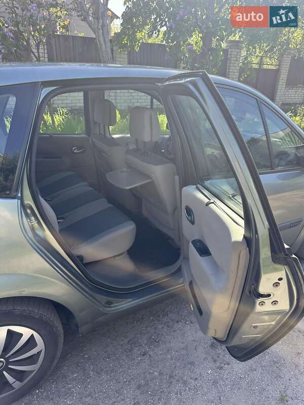 Минивэн Renault Scenic 2005 в Николаеве