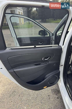 Мінівен Renault Scenic 2012 в 