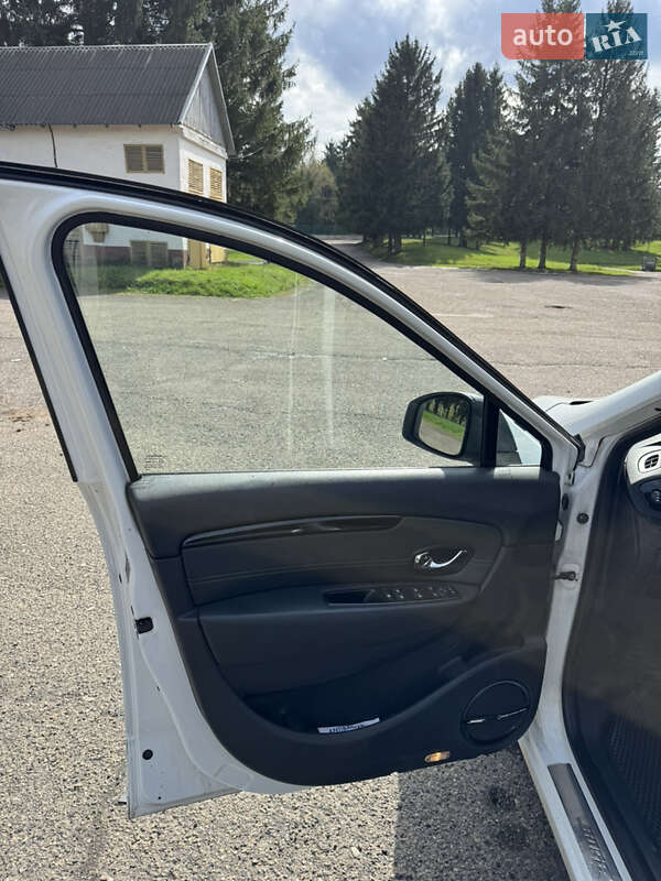 Минивэн Renault Scenic 2012 в Бурштыне фото 24 Минивэн Renault Scenic 2012 в Бурштыне