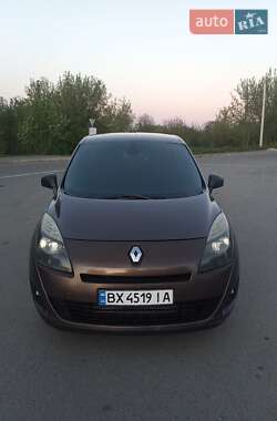 Мінівен Renault Scenic 2009 в 