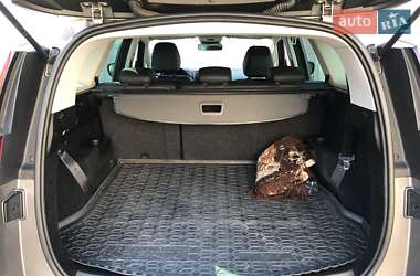 Минивэн Renault Scenic 2018 в 
