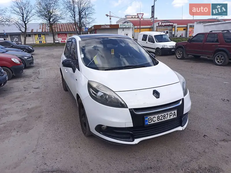 Renault Scenic 2012
