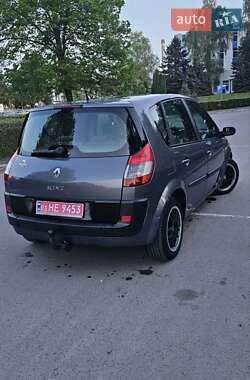 Минивэн Renault Scenic 2006 в 