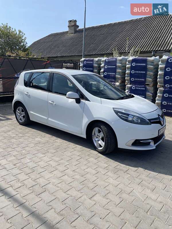 Минивэн Renault Scenic 2015 в Теребовле
