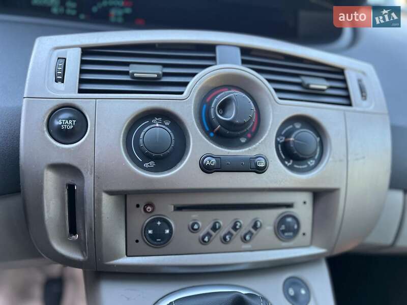 Минивэн Renault Scenic 2006 в Луцке