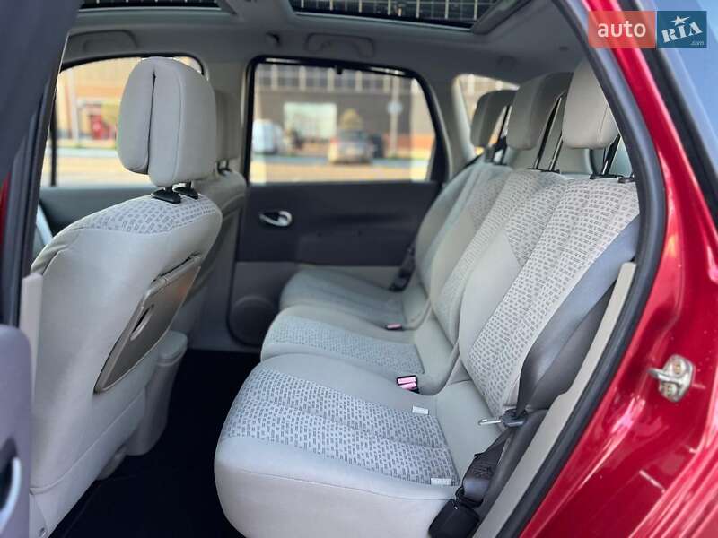 Минивэн Renault Scenic 2006 в Луцке
