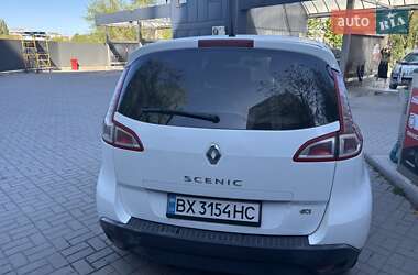 Минивэн Renault Scenic 2010 в 