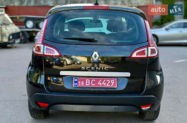 Минивэн Renault Scenic 2010 в 