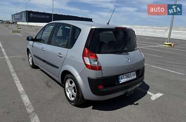 Минивэн Renault Scenic 2005 в 
