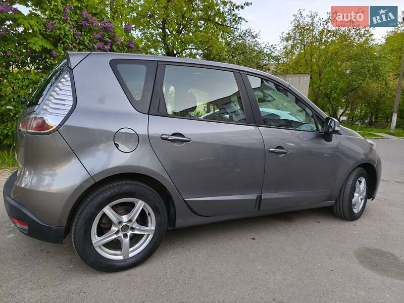 Минивэн Renault Scenic 2014 в Луцке
