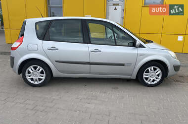 Минивэн Renault Scenic 2005 в 
