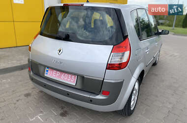 Минивэн Renault Scenic 2005 в 