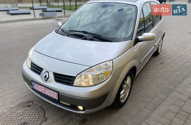 Минивэн Renault Scenic 2005 в 