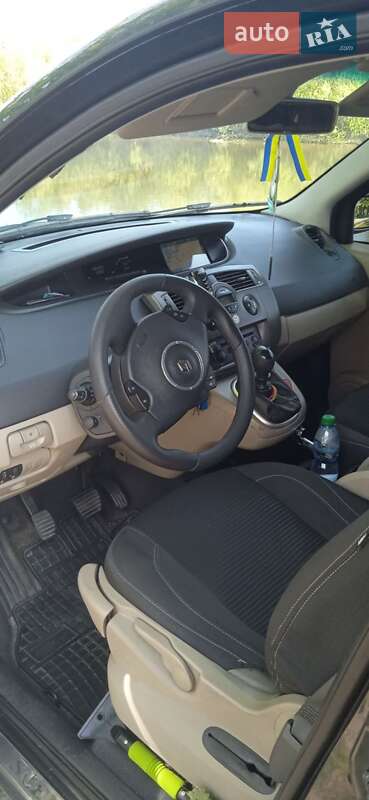 Мінівен Renault Scenic 2007 в Зарічному