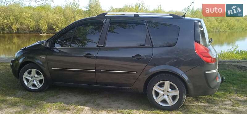 Мінівен Renault Scenic 2007 в Зарічному