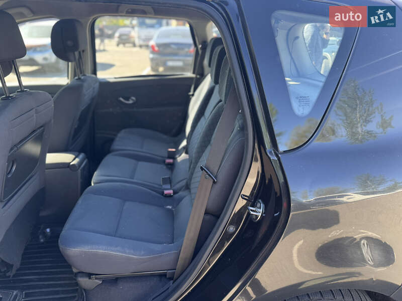 Минивэн Renault Scenic 2010 в Киеве
