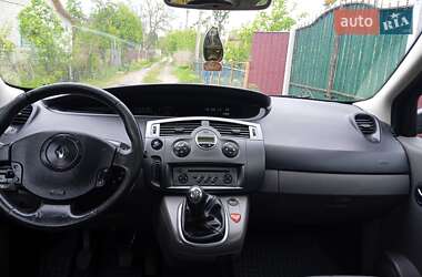 Минивэн Renault Scenic 2006 в 