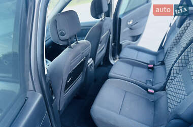 Мінівен Renault Scenic 2011 в 