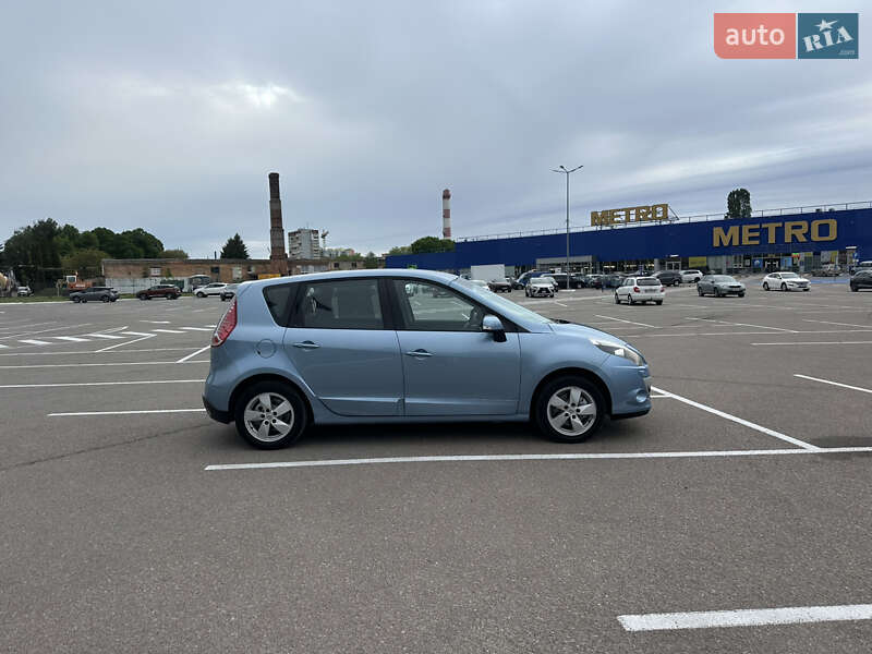 Мінівен Renault Scenic 2009 в Житомирі