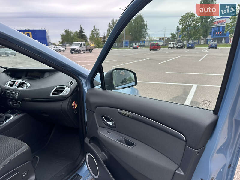 Мінівен Renault Scenic 2009 в Житомирі
