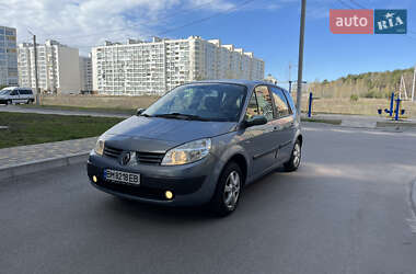 Минивэн Renault Scenic 2005 в 