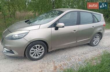 Мінівен Renault Scenic 2013 в Нетішині