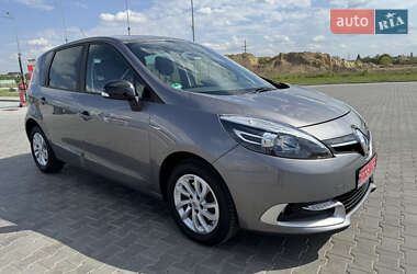 Мінівен Renault Scenic 2015 в 