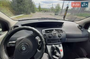 Минивэн Renault Scenic 2003 в 