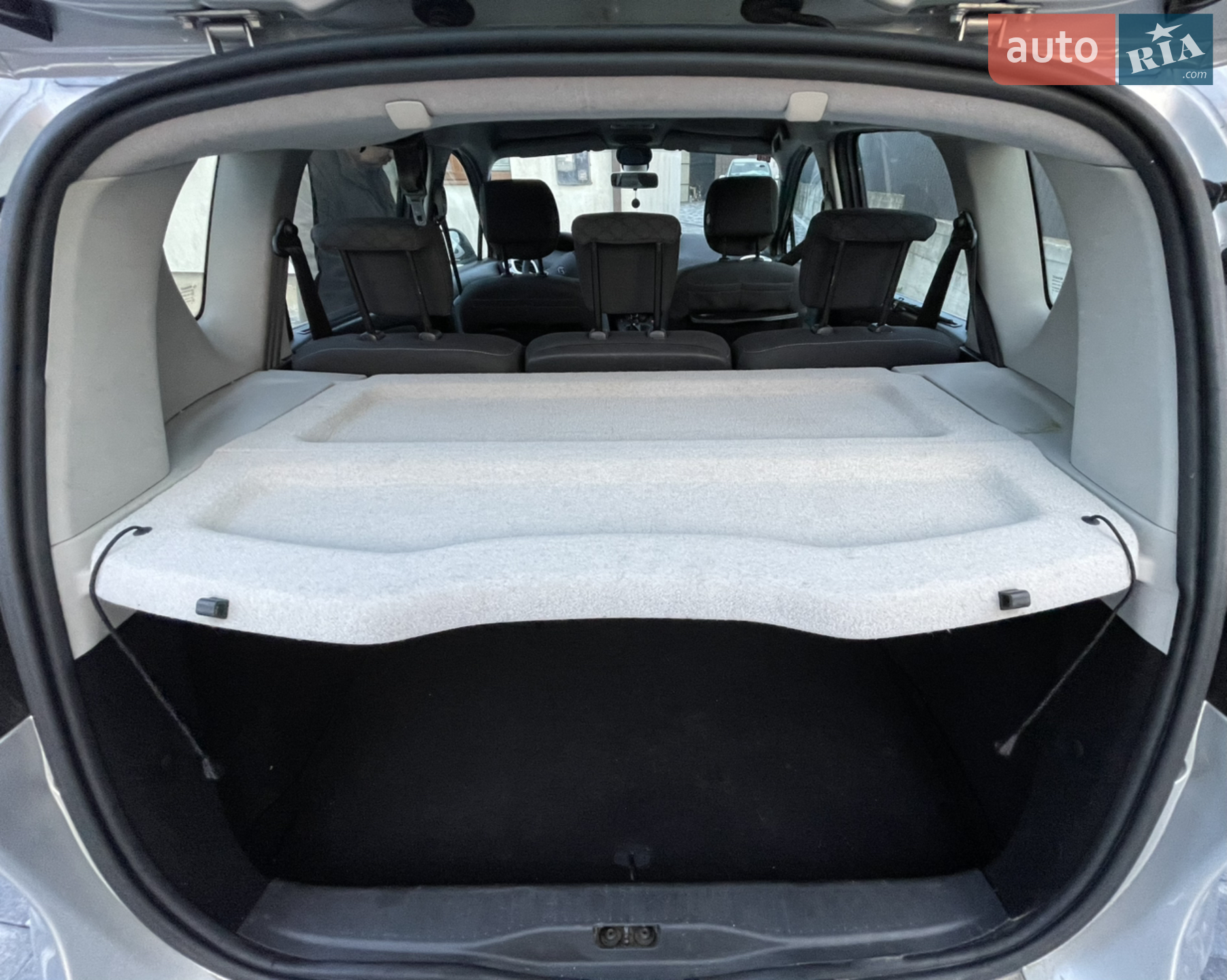 2010 Renault Scenic - мініатюра 25