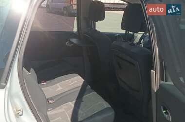Минивэн Renault Scenic 2005 в 