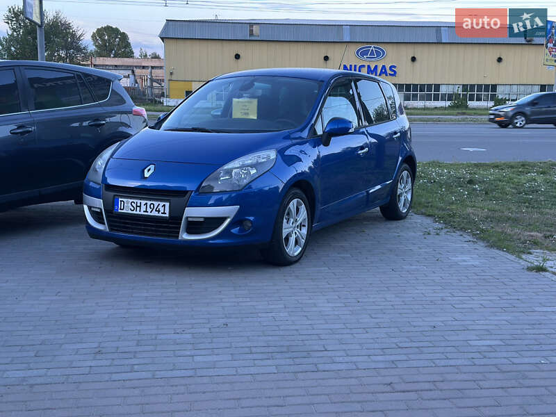 Мінівен Renault Scenic 2010 в 