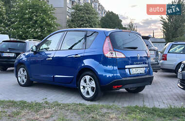 Мінівен Renault Scenic 2010 в 