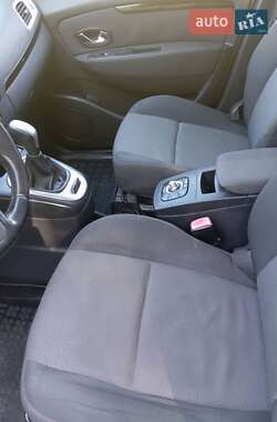 Мінівен Renault Scenic 2012 в 