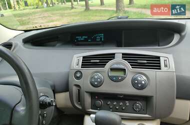 Минивэн Renault Scenic 2007 в 