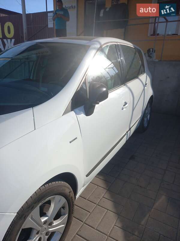 Минивэн Renault Scenic 2013 в Вознесенске фото 3 Минивэн Renault Scenic 2013 в Вознесенске