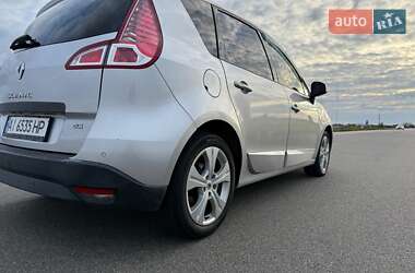 Мінівен Renault Scenic 2010 в 