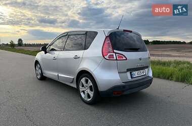 Мінівен Renault Scenic 2010 в 