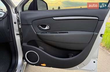 Мінівен Renault Scenic 2010 в 