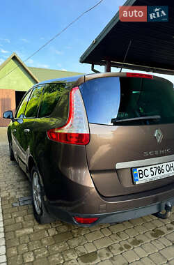 Мінівен Renault Scenic 2010 в 