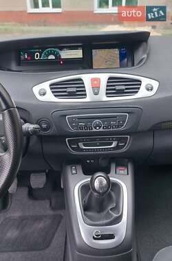 Мінівен Renault Scenic 2010 в 