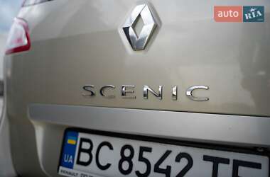 Мінівен Renault Scenic 2011 в 