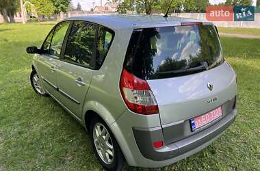 Минивэн Renault Scenic 2006 в 