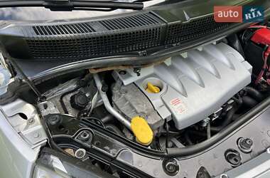 Минивэн Renault Scenic 2006 в 